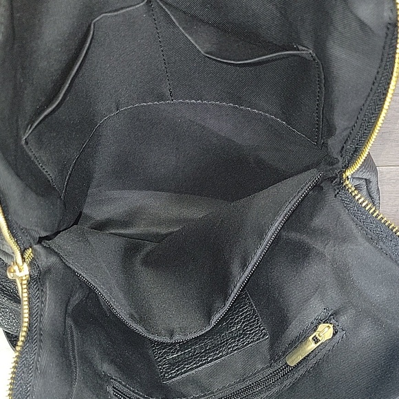 Unicai Firenze Black Pebble Leather Backpack Bag